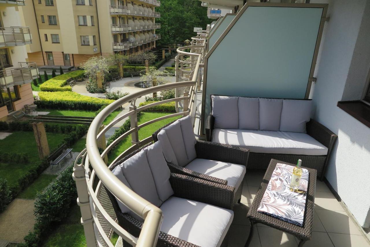 Appartement Apartament Opal Zdrojowa 300M Do Morza à Świnoujście Extérieur photo